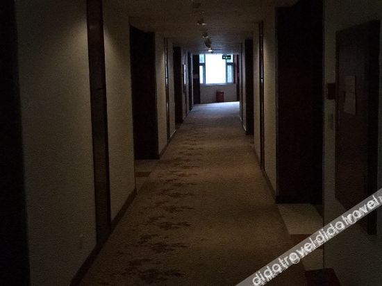 公���区���, Xiling Xueshan Yangguang Holiday Hotel, Chengdu