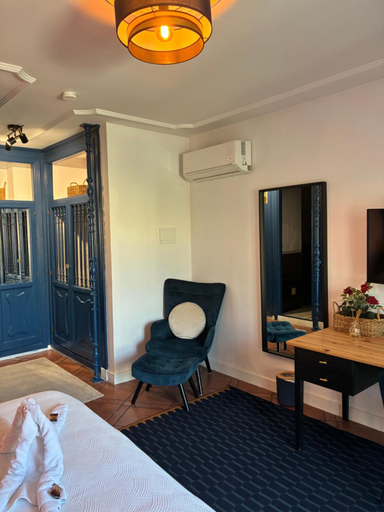 Bedroom 5, The Blue Suite, Málaga