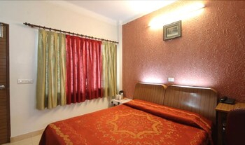 Others 5, Excellency Corporate Homes, Delhi