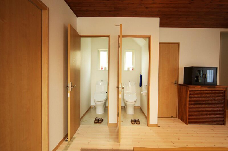 Bathroom 3, Kawaguchiko Cottage Superba Vista, Fujikawaguchiko