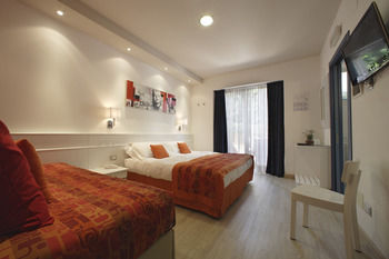 Others 2, Hotel Daniele, Udine