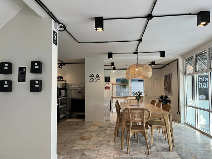 Food & Drinks 5, MINI-ME HUBS - Charm Suites in Old City, Muang Chiang Mai