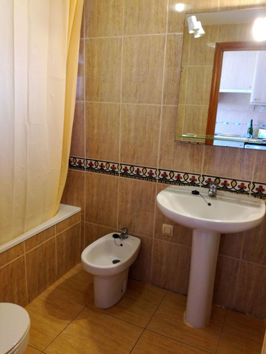 Bathroom 4, APARTAMENTOS PARQUE CAROLINA, Santa Cruz de Tenerife