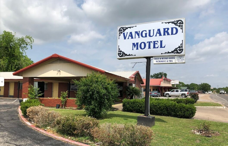 Others 3, Vanguard Motel, Grimes
