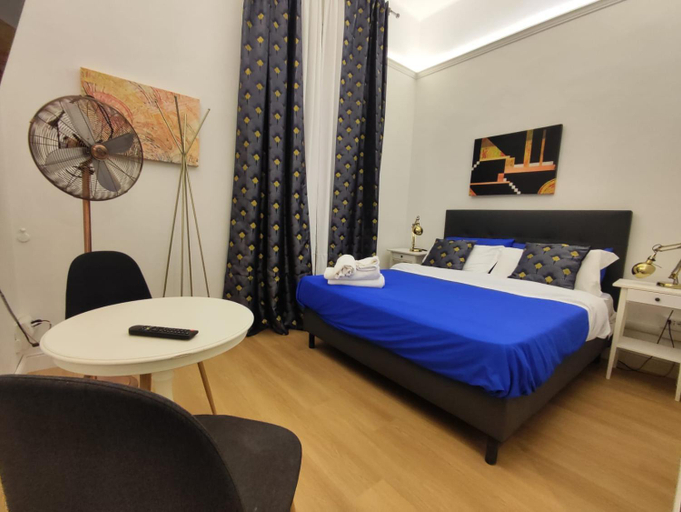 Bedroom 4, Short Lets Grandi Stazioni, Bari