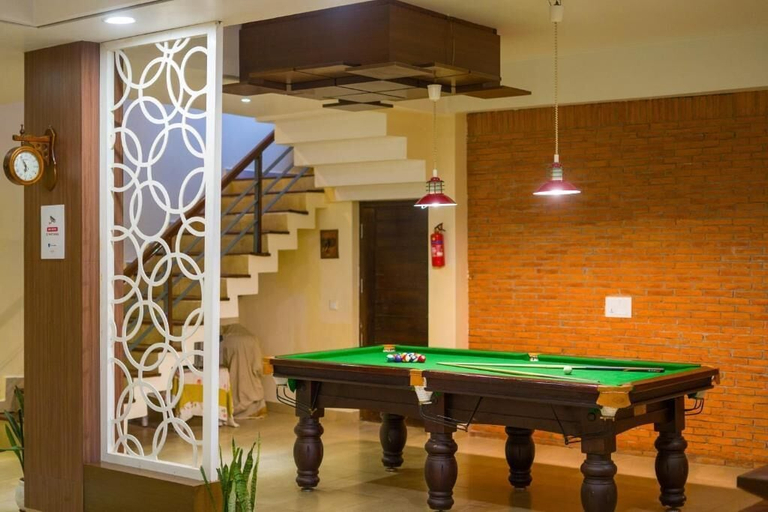 Game room, ELIVAAS Lakeview Manor 3-BHK Luxurious, Nainital