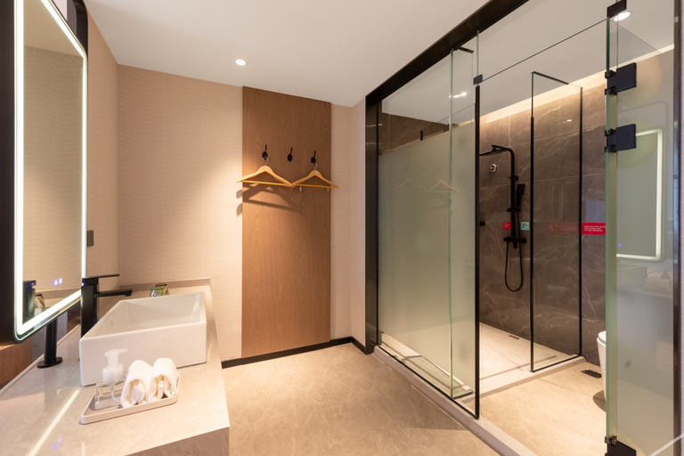 Bathroom 3, Echarm Hotel Zhaoqing Sihui Tianguangxu Jade City, Zhaoqing