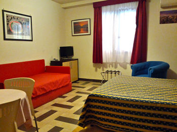 Others 3, Kassiopea Aparthotel, Messina