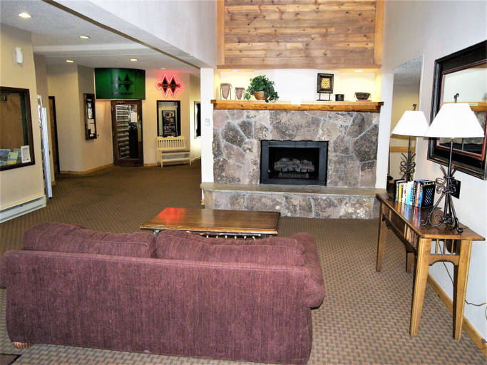 Public Area, Fox Pine Lodge 3 Bed 3 Bath, Summit