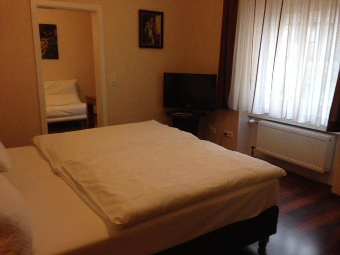 Others 5, City Hotel, Ortenaukreis