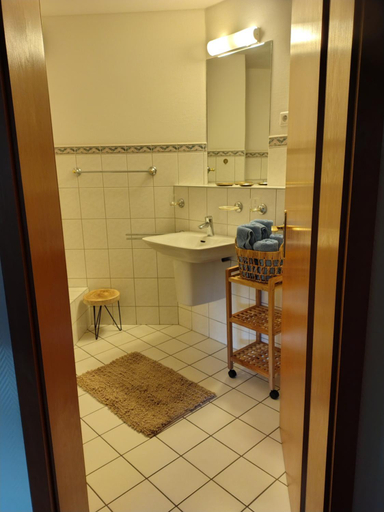 Bathroom 5, Parkhotel Oybin - Zur alten Rodelbahn, Görlitz