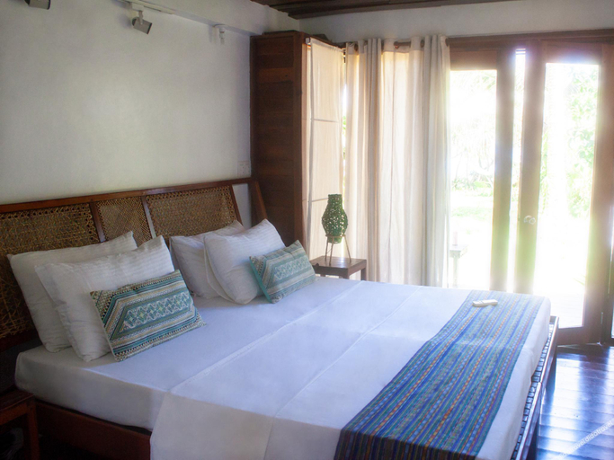 Bedroom 2, Harana Surf Resort, General Luna