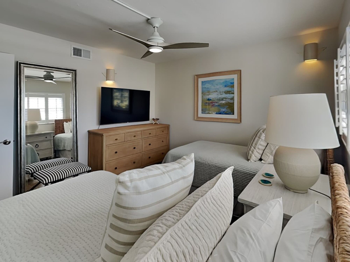 Bedroom 2, Gateway Villas 794, Lee