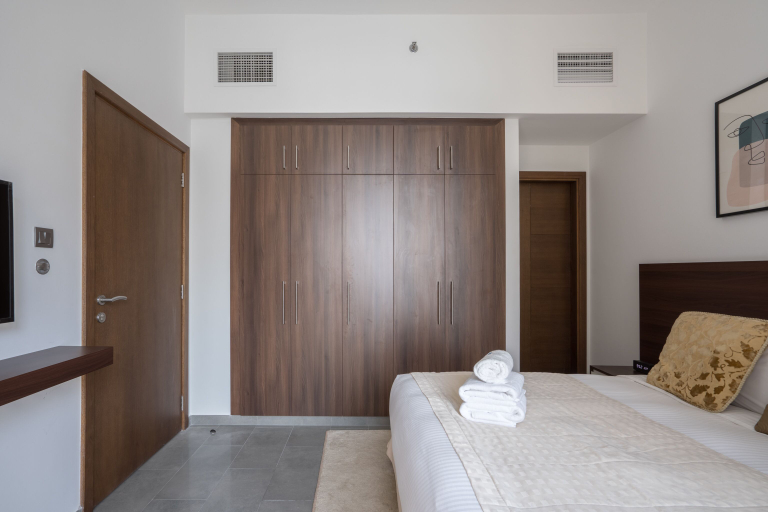 Bedroom 4, HiGuests - JAM Marina Residence, Dubai