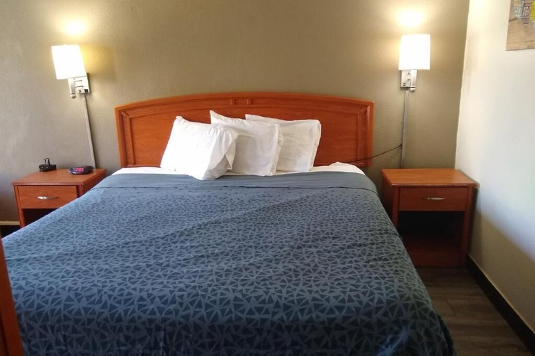 Others 3, Rodeway Inn, Sumter
