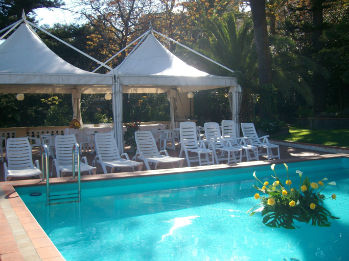 Others 3, Residence Hotel Miramare, Imperia