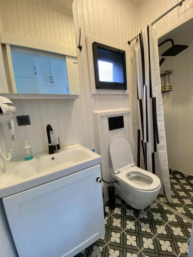 Bathroom 5, Vagona Tiny House, Ardeşen