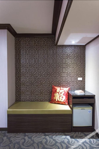 Others 2, Monalisa Hotel, Tainan