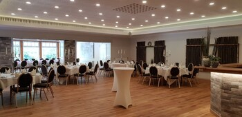 Others 3, Hotel Backenkoehler, Oldenburg