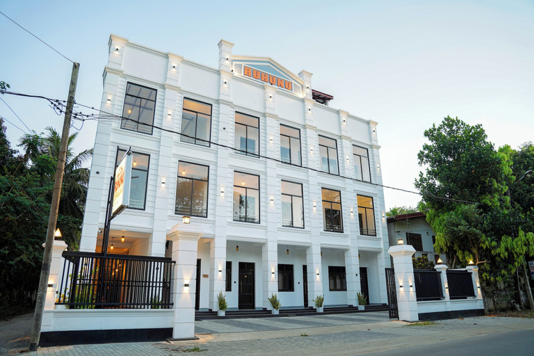 Exterior & Views 2, Ruhunu Holiday Inn, Katharagama
