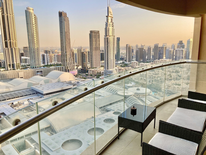 Sport & Beauty 3, SuperHost - Luxurious Apartment With Breathtaking Skyline View - Address Dubai Mall, Dubai