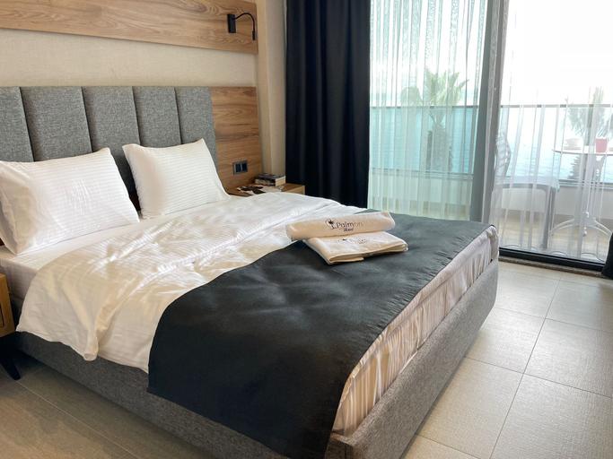 Bedroom 4, Palmon Hotel, Erdek
