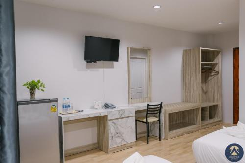 Others 2, Thepchamrat Boutique Hotel, Muang Uttaradit