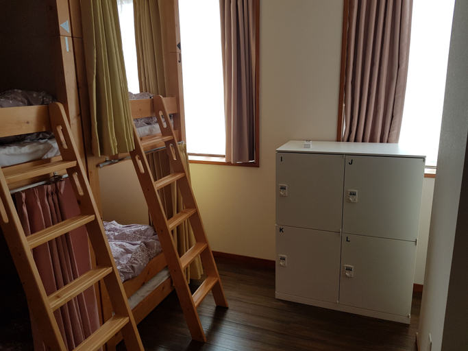 Bedroom 4, Guesthouse ZINK, Sado