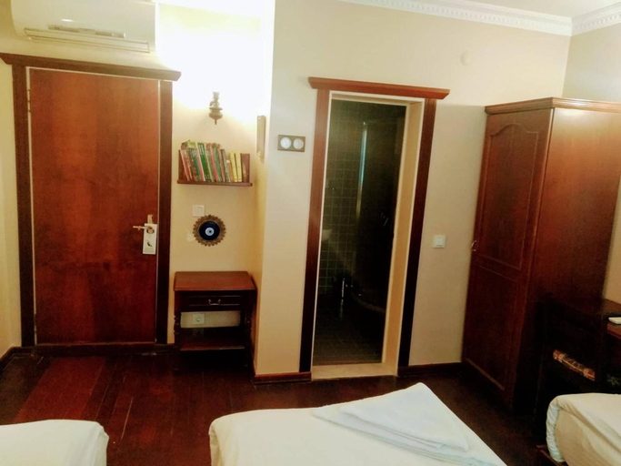 Others 5, Şebnem Hotel, Fatih