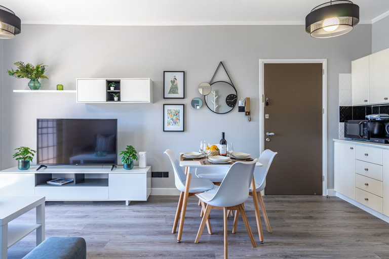 Interior, Peale's 2-BR Apt & Balcony in Mackenzie, Larnaca