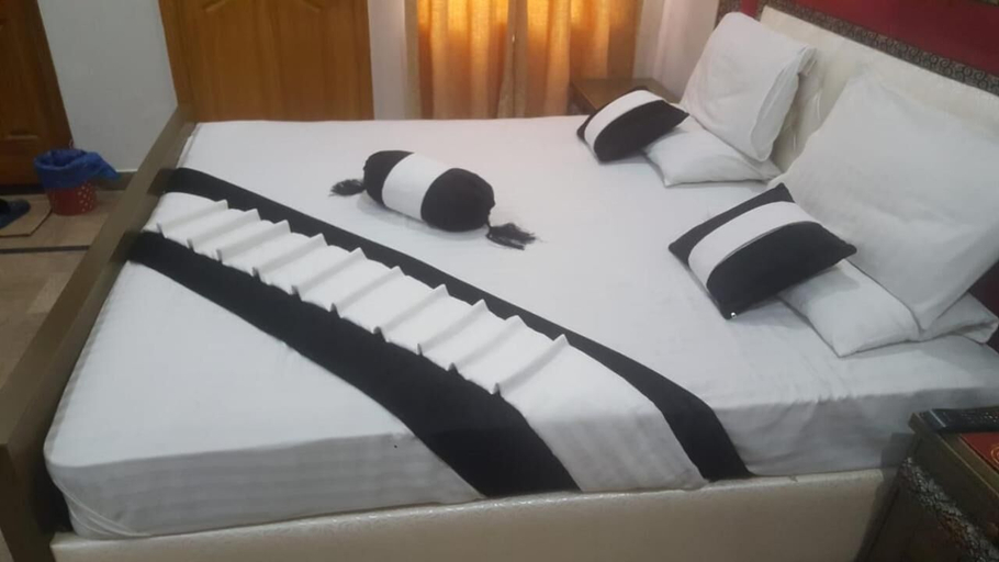 Others 5, Hotel Days Inn Two, Lahore