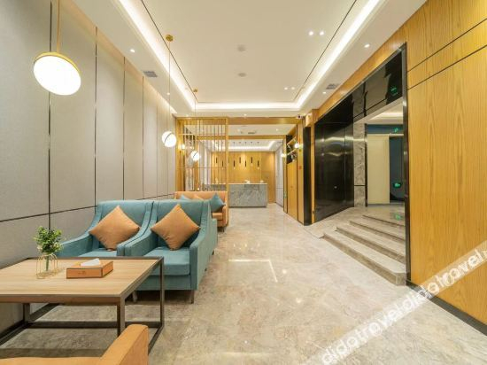 Hotel Interior or Public Areas