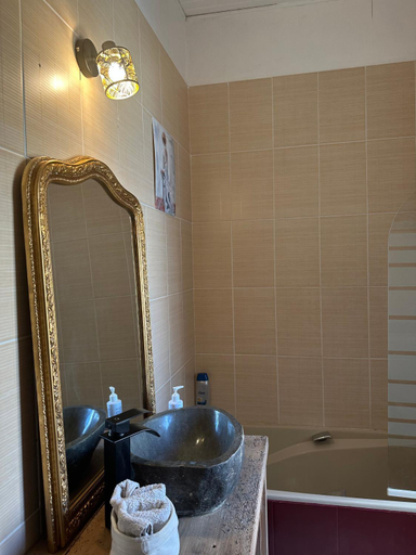 Bathroom, LES YUCCAS, Hérault