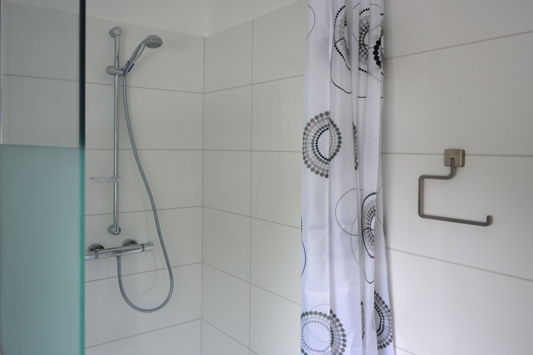 Others 2, Hotel Haus Isenburg, Offenbach