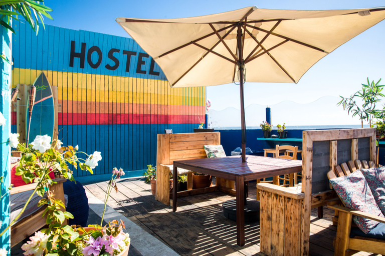 Sundeck 4, ITH Beach Bungalow Surf Hostel, San Diego