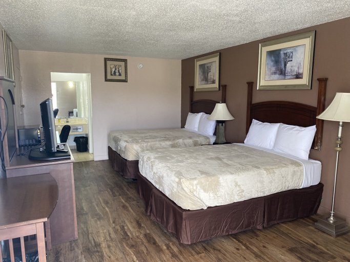 Others 5, Luxury Inn, Montgomery