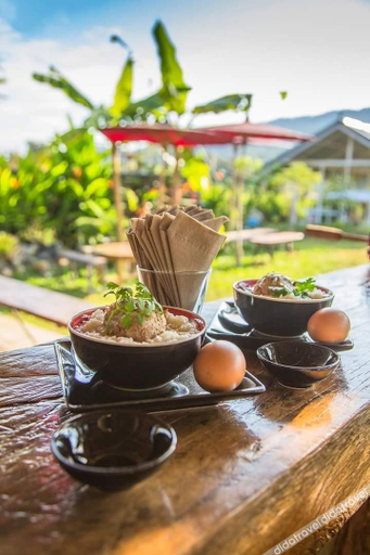 Food & Drinks 5, Him doy muang pan resort, Mueang Pan