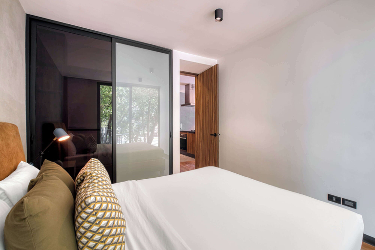 Room 3, Brand New 2 BR Condo in Roma Norte - Rooftop, Mexico City