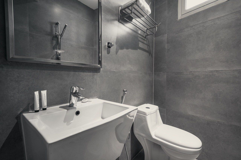 Bathroom, Suknai Salah ElDin Serviced apartments