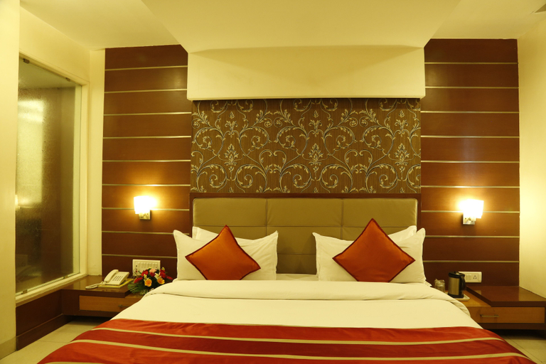 Others 5, Hotel Surya, Indore