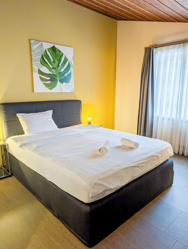 Room 3, Hotel Taverne zum Kreuz by Nuu's, Winterthur