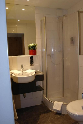 Bathroom 5, Haus Goethe in Staufen, Breisgau-Hochschwarzwald