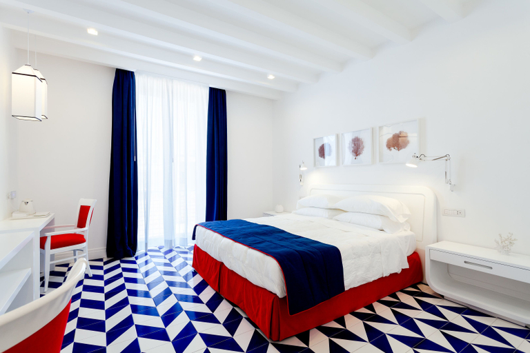 Bedroom 2, Maison Blu - Intimate GuestHouse, Napoli