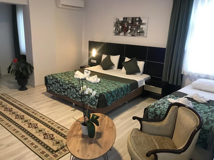 Bedroom 3, GRAND KRONE HOTEL, Çınarcık