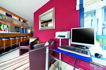 Others 4, Ibis Styles Filderstadt Stuttgart Messe, Esslingen