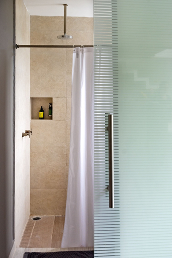 Bathroom 3, Villa Aikia Adults Only, Dist. Pochutla