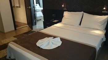 Others 5, Hotel Residence, Beyoğlu