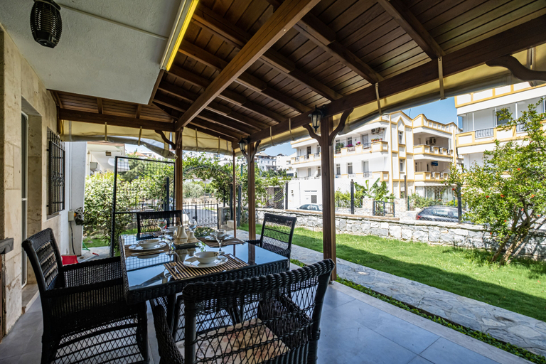 Others 3, Jash Bedrooms, Milas
