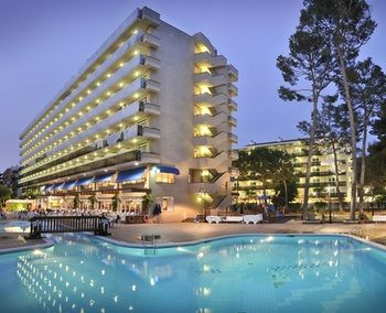 Others 4, Marinada Apts, Tarragona