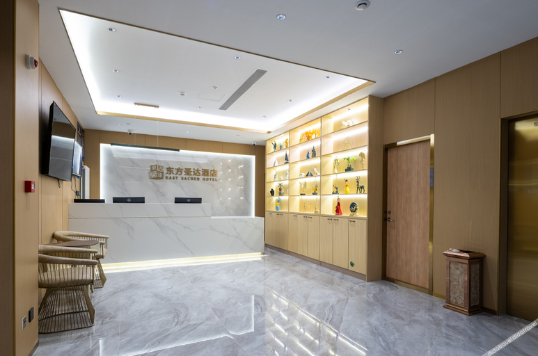Others 5, East Sacred Hotel, Beijing